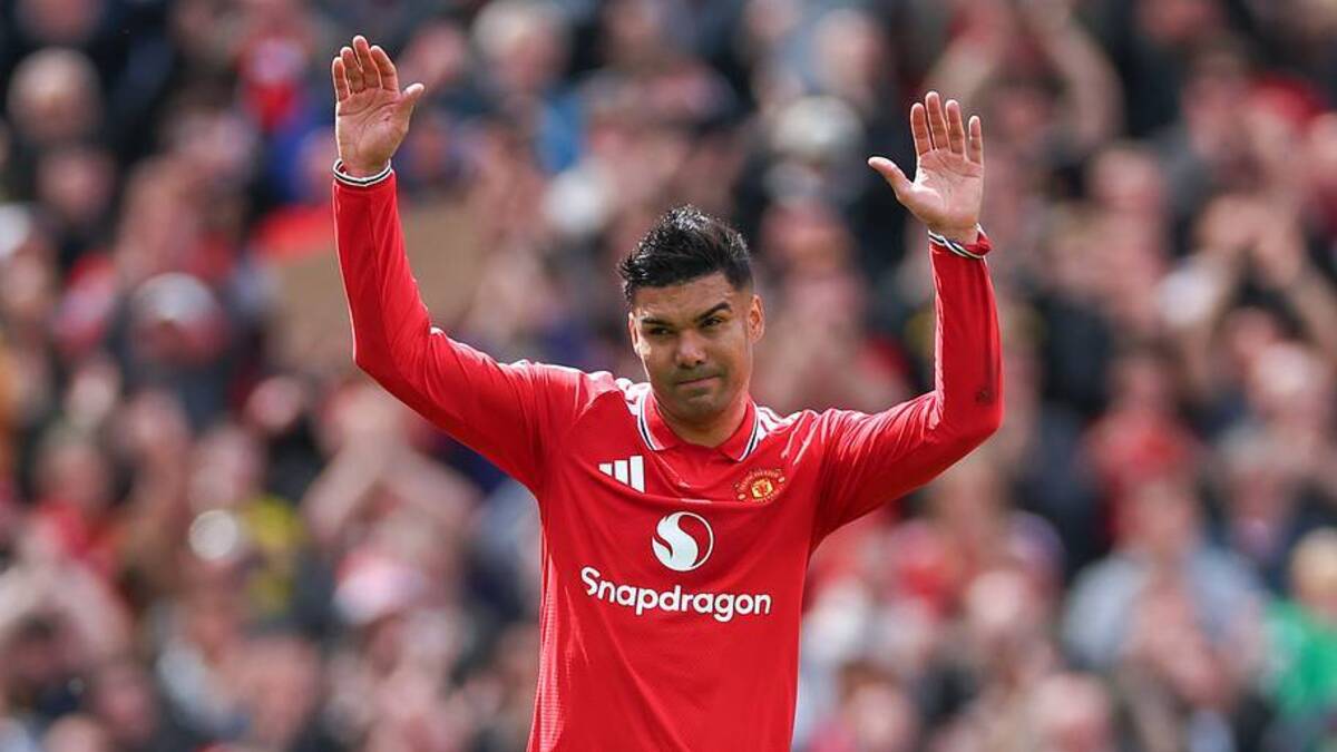  Casemiro was moved to tears when he bid farewell to Old Trafford. | Robbie Jay Barratt/AMA/Getty Images 