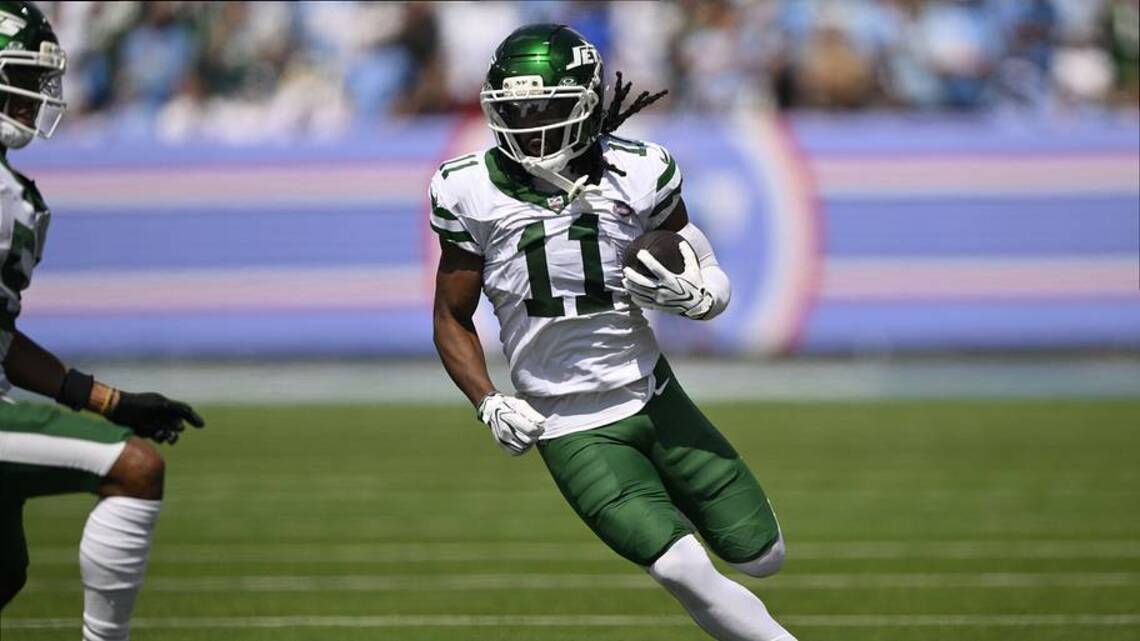Fantasy Football Early Week 7 Waiver Wire Targets: Omar Cooper Jr., Demario Douglas, Plus 4 Others