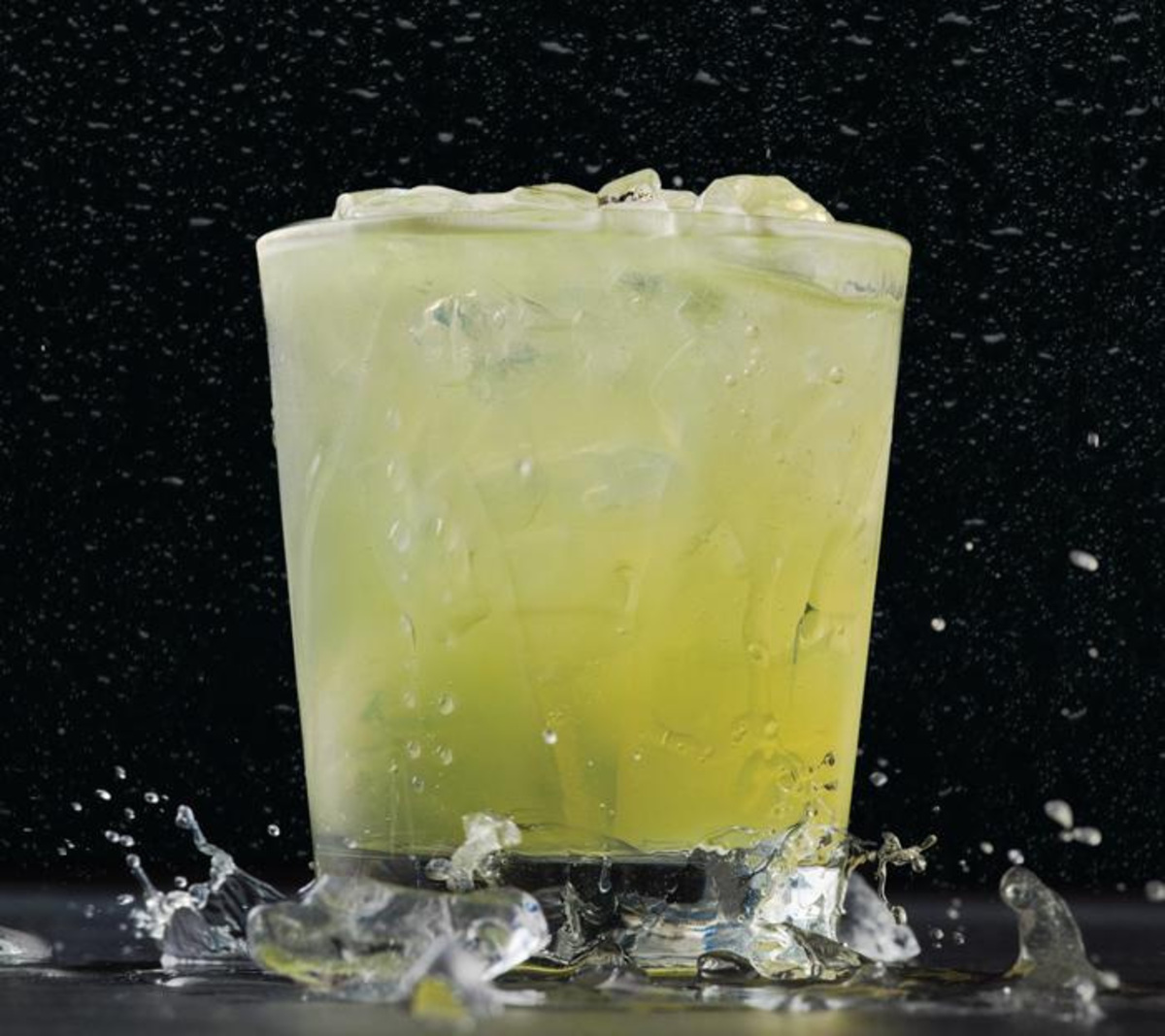 Applebee's Dollaritas are returning to participating restaurants nationwide due to "overwhelming demand."