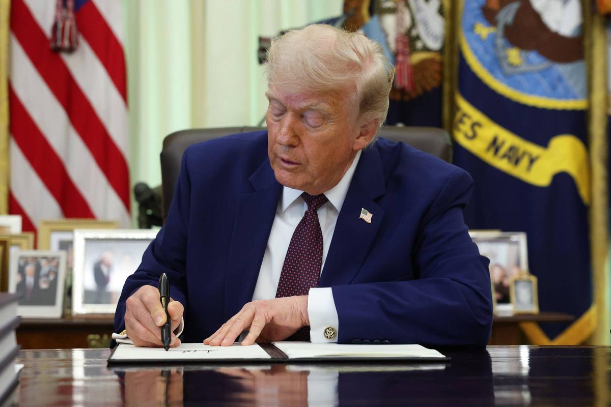  President Trump wants AI labs to voluntarily submit powerful models for government review before release. 