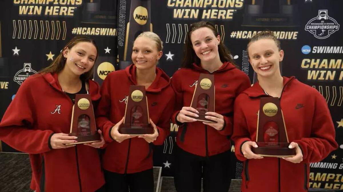  Alabama Swimmer Charlotte Rosendale (Freestyle), Alabama Swimmer Cadence Vincent (Freestyle/Backstroke), Alabama Swimmer Emily Jones (Backstroke), Alabama Swimmer Tessa Giele during NCAA Championships at Georgia Tech Aquarium in Atlanta, GA on Wednesday, Mar 18, 2026. | UA Athletics 