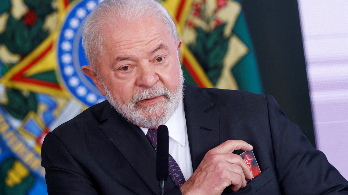 Lula maintains lead over Flavio Bolsonaro ahead of Brazil election, Datafolha poll shows 
