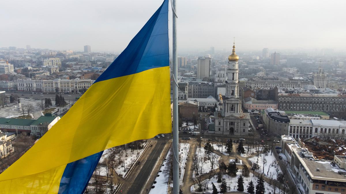 A Ukrainian national flag waves over the center of Kharkiv, Ukraine’s second-largest city, on Feb. 16, just 25 miles from some of the tens of thousands of Russian troops massed at the border of Ukraine.