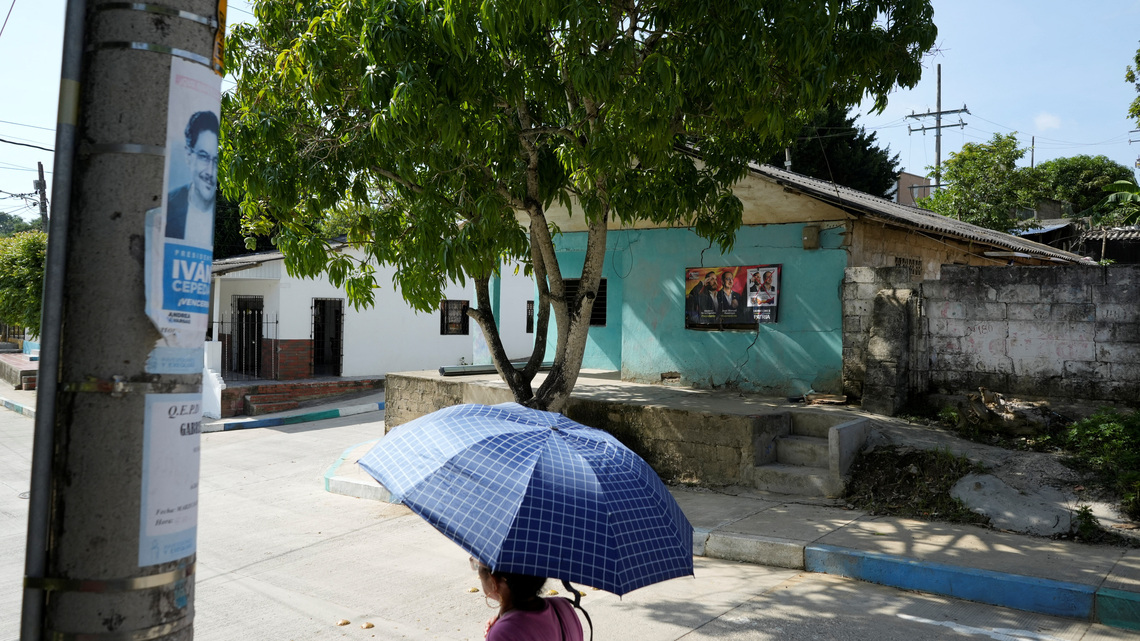 In Colombia's Caribbean, neighboring towns back opposing presidential candidates 