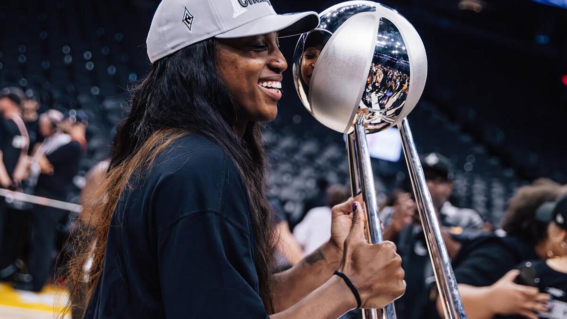 Jackie Young reportedly agrees to $1.19M deal to re-sign with Aces 