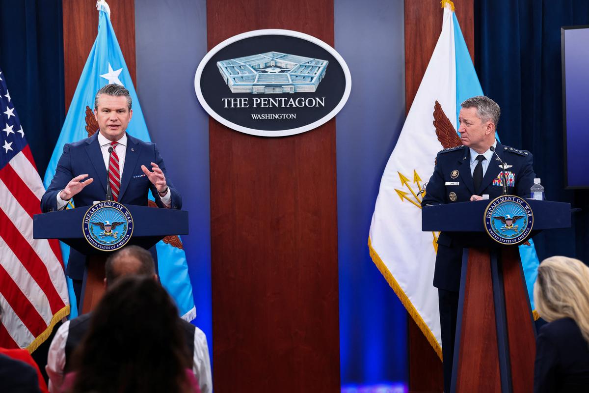 U.S. Secretary of Defense Pete Hegseth and Chairman of the Joint Chiefs of Staff General Dan Caine hold a briefing on the Iran war, at the Pentagon in Washington, D.C., U.S., May 5, 2026. REUTERS/Kevin Lamarque