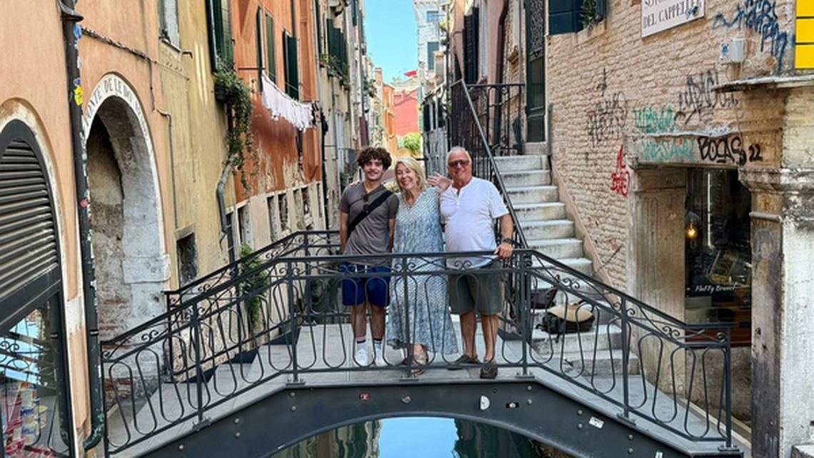 To Tour or Not to Tour? That is the Question When it Comes to Visiting Italy. Here's Our Answer. 