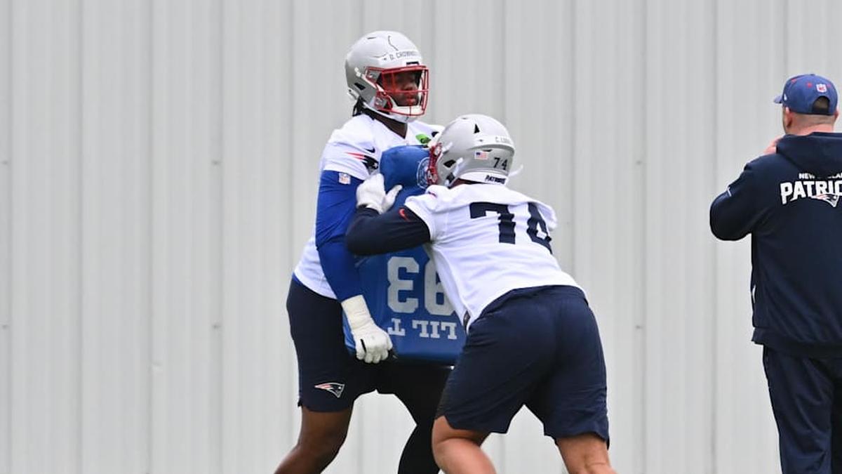  May 9, 2026; Foxborough, MA, USA; New England Patriots tackle Caleb Lomu (74) works on drills with tackle Dametrious Crownover (68) during the New England Patriots rookie camp at Gillette Stadium. Mandatory Credit: Eric Canha-Imagn Images | Eric Canha-Imagn Images 