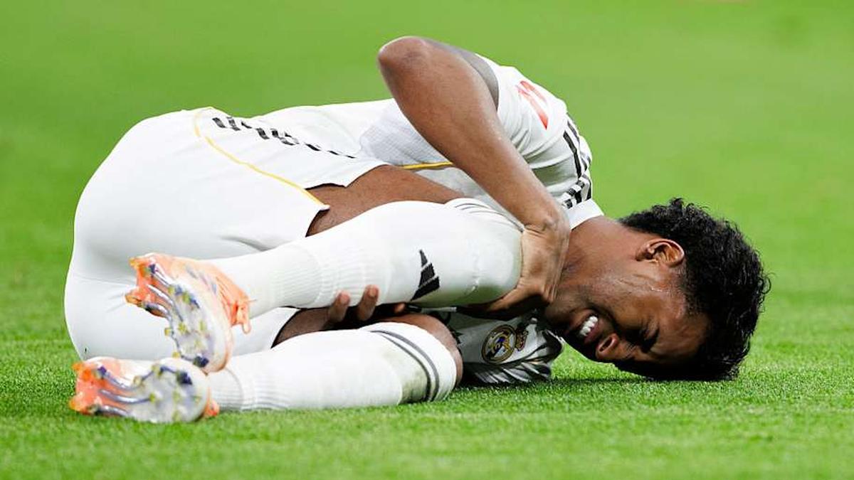  Rodrygo is out for the season. | Guillermo Martinez/NurPhoto/Getty Images 