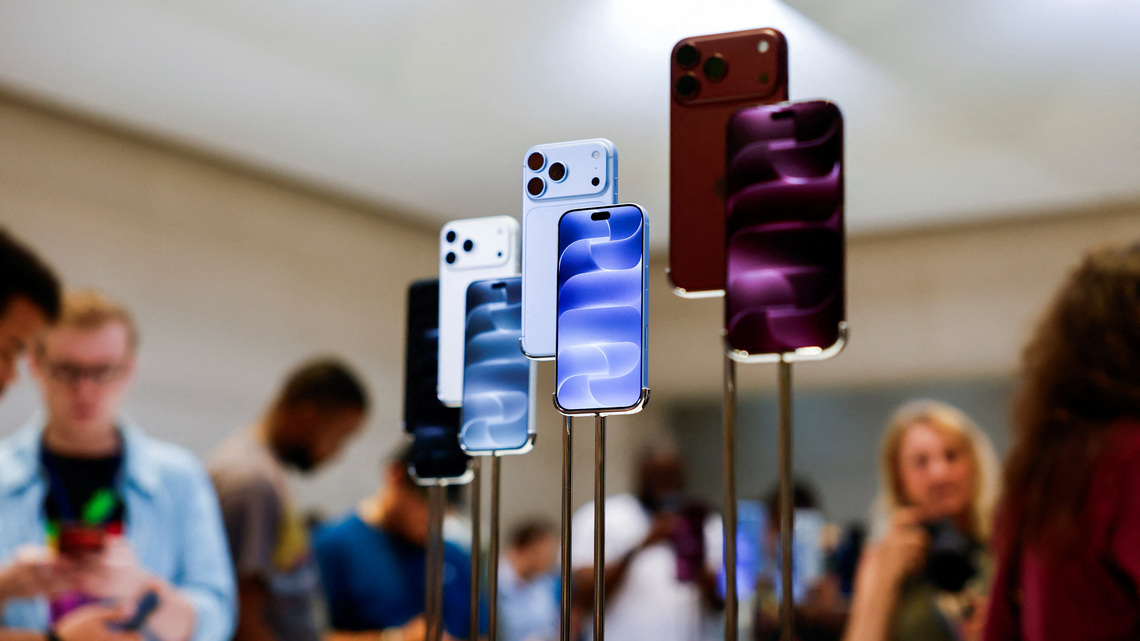 Apple cuts iPhone 18 Pro orders due to soft demand, Nikkei Asia reports 