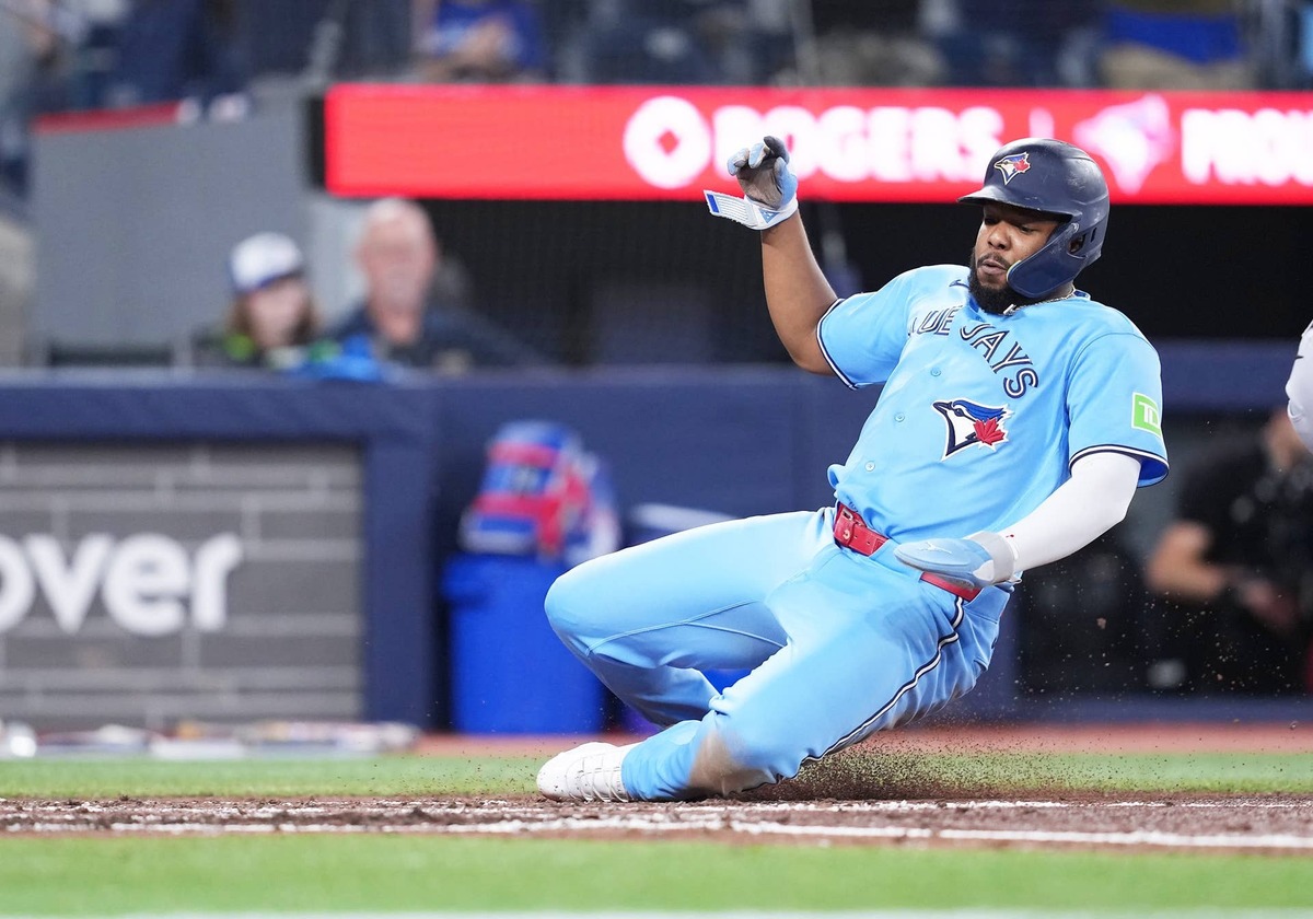  Toronto Blue Jays first baseman Vladimir Guerrero Jr. (27). Nick Turchiaro-Imagn Images