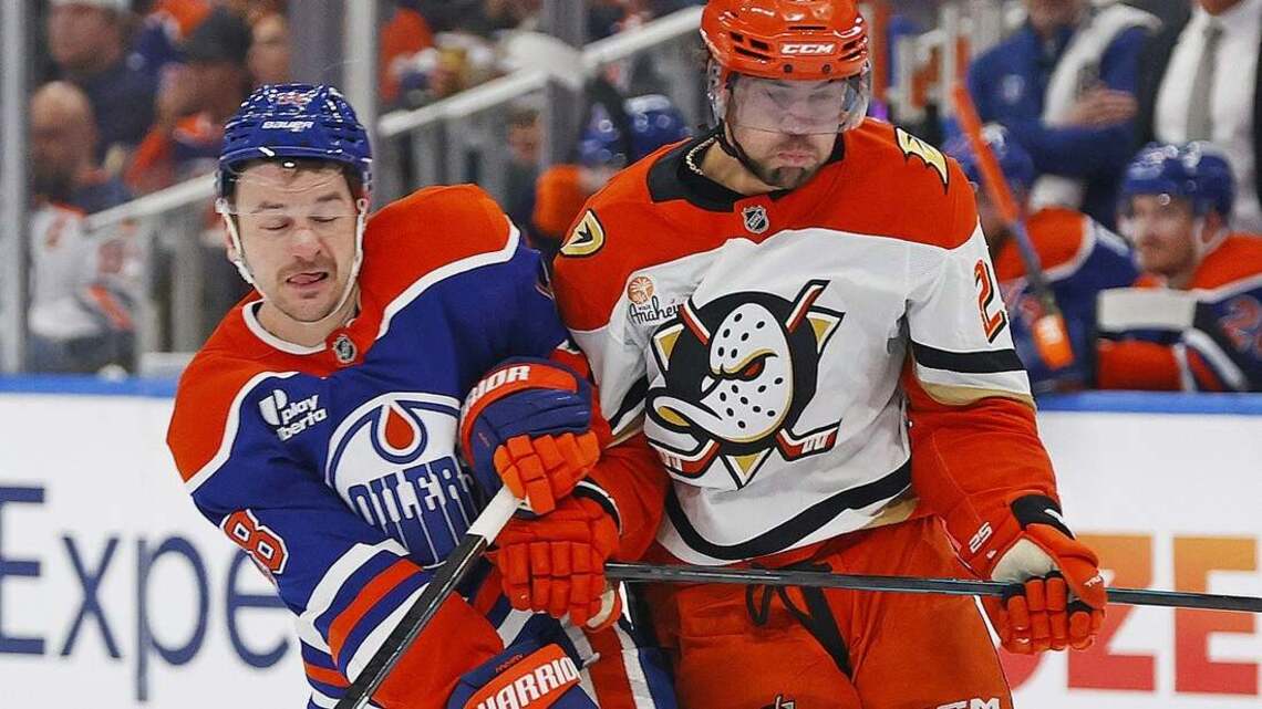 Ducks F Ryan Poehling (MCL sprain) out 6-8 weeks 