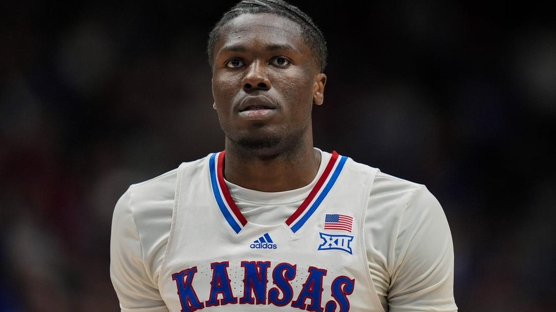 Reports: Kansas star Flory Bidunga to enter draft, portal 