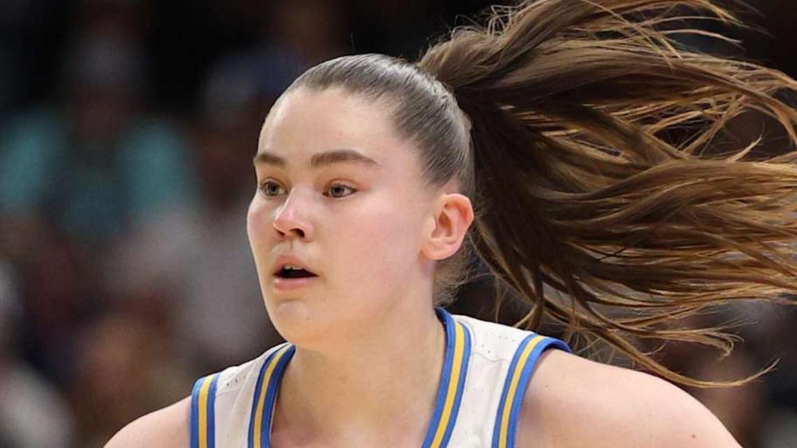  Apr 4, 2025; Tampa, FL, USA; UCLA Bruins guard Elina Aarnisalo (7) brings the ball up the court against the Connecticut Huskies during first quarter in a semifinal of the women's 2025 NCAA tournament at Amalie Arena. Mandatory Credit: Nathan Ray Seebeck-Imagn Images | Nathan Ray Seebeck-Imagn Images 