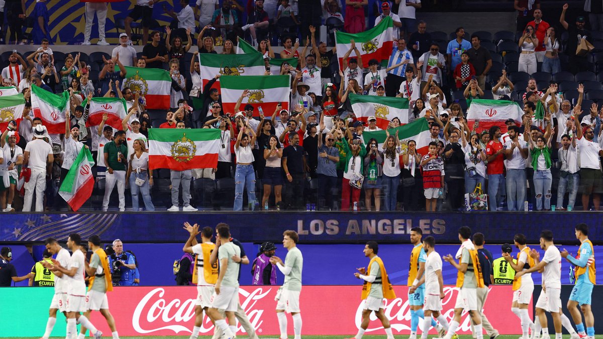Soccer Football - FIFA World Cup 2026 - Group G - Iran v New Zealand - Los Angeles Stadium, Inglewood, California, U.S. - June 15, 2026 Iran fans celebrate after the match REUTERS/Matthew Childs