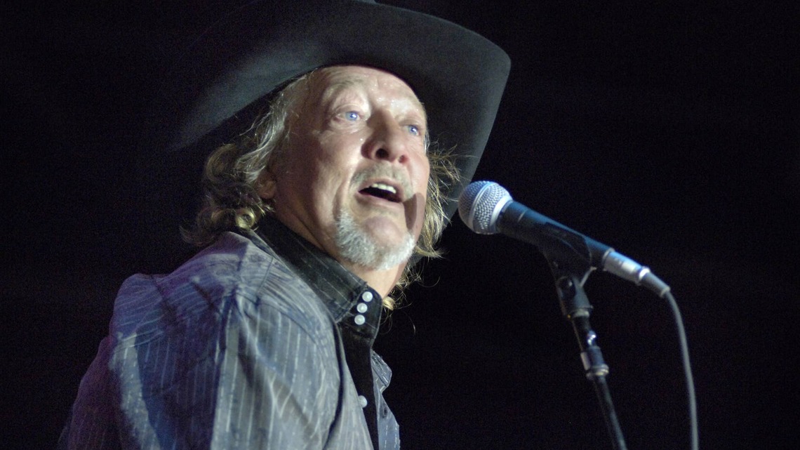 John Anderson Leaned Hard Into His Faith for His Final Album - Here's Why 