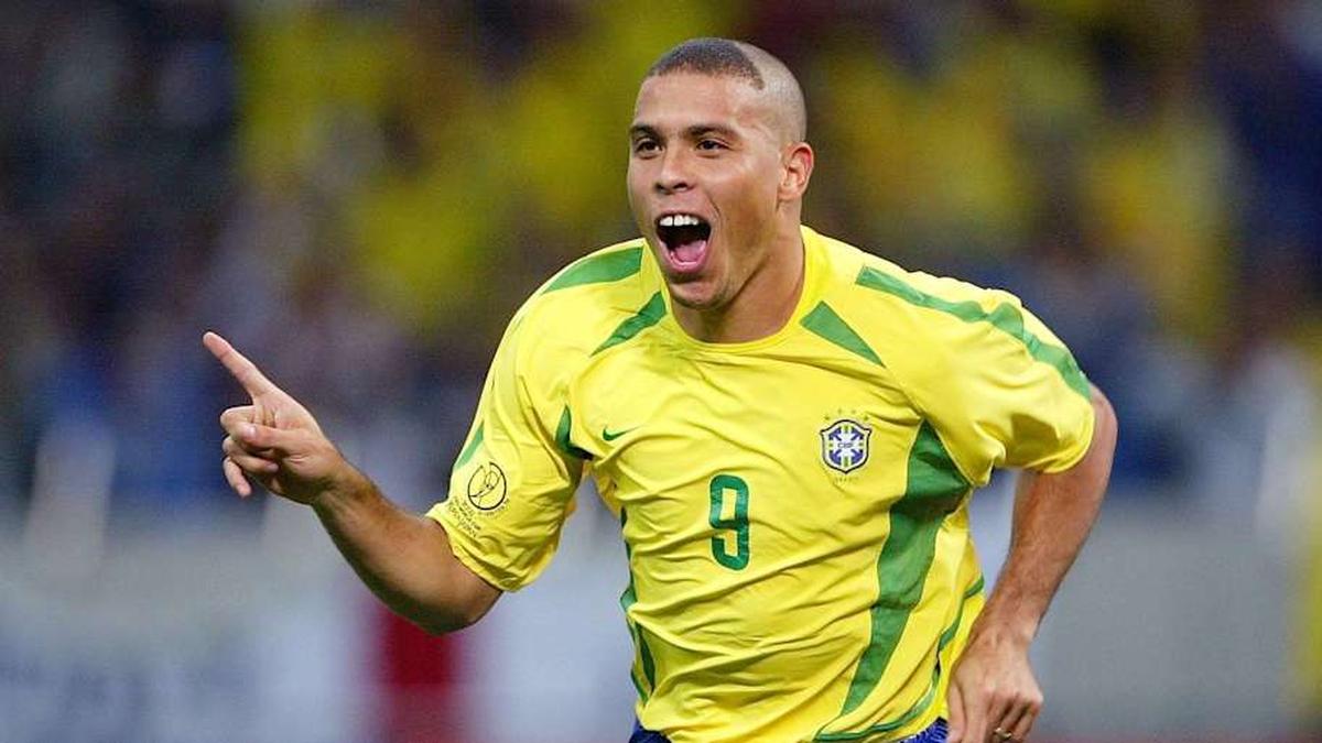  Ronaldo's 2002 World Cup haircut was wild. | IMAGO/Ulmer 