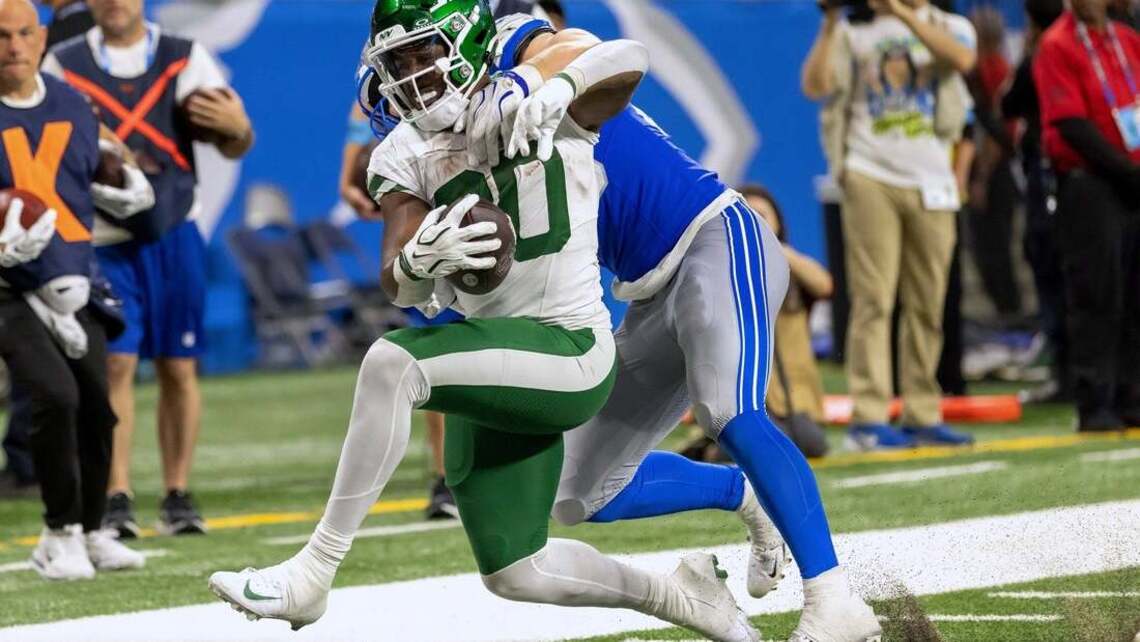 Report: Jets RB Breece Hall (quad) week-to-week