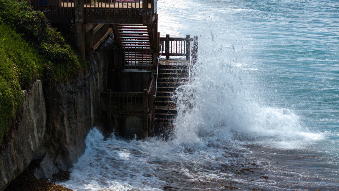 Rising sea destroys homes, erases beaches in California. Is worse to come?