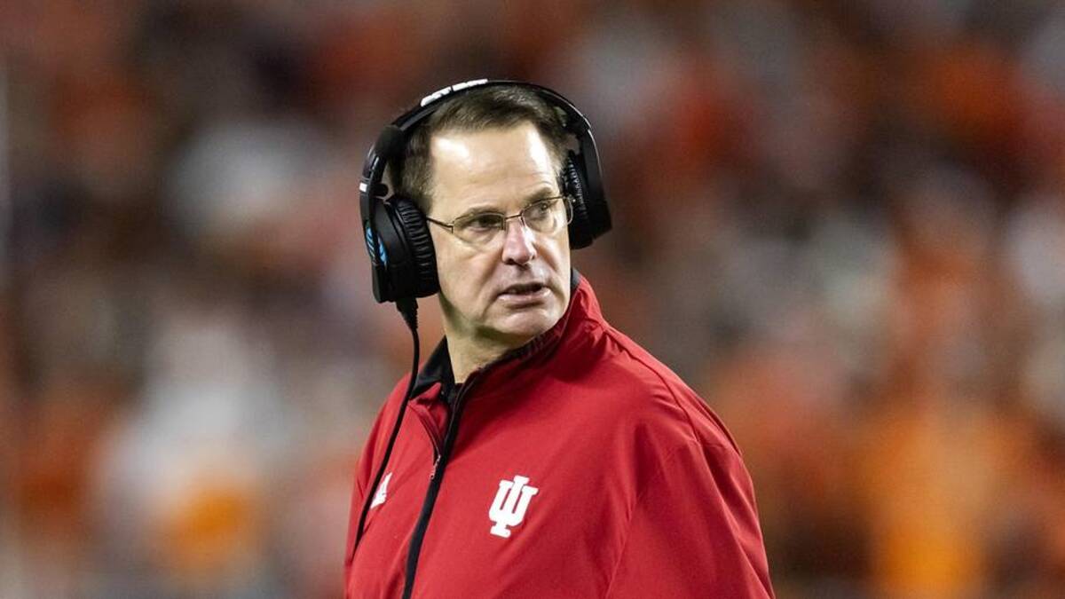  Jan 19, 2026; Miami Gardens, FL, USA; Indiana Hoosiers head coach Curt Cignetti against the Miami Hurricanes in the College Football Playoff National Championship game at Hard Rock Stadium. Mandatory Credit: Mark J. Rebilas-Imagn Images | Mark J. Rebilas-Imagn Images 