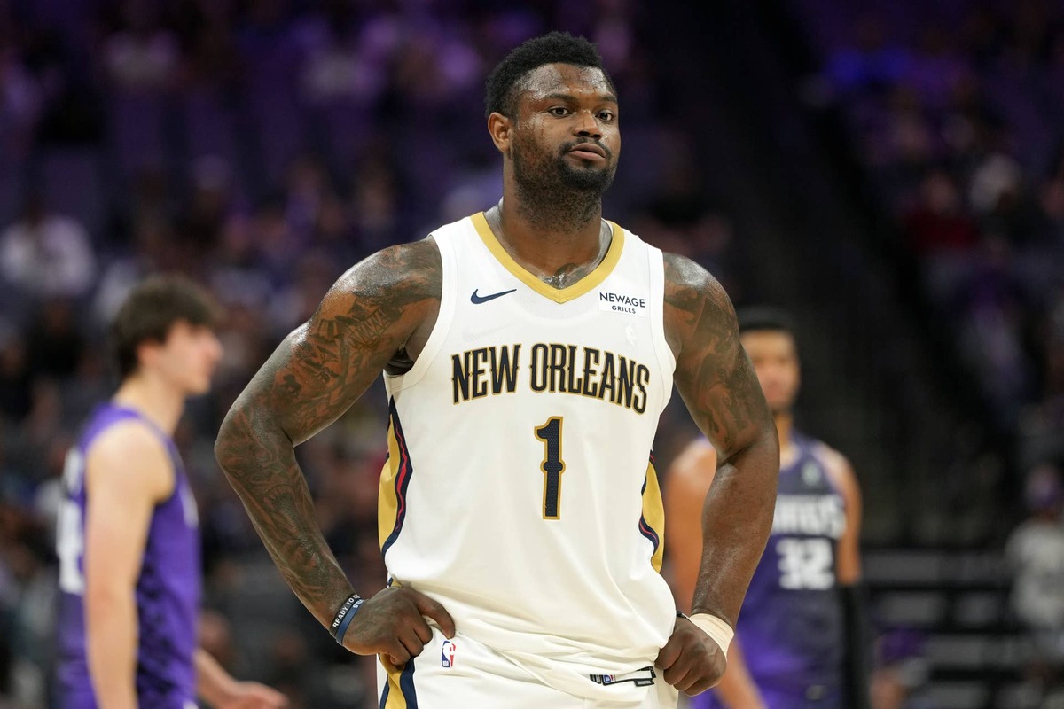  Zion Williamson's uncertain future could trigger major usage redistribution throughout New Orleans' rotation. Darren Yamashita-Imagn Images