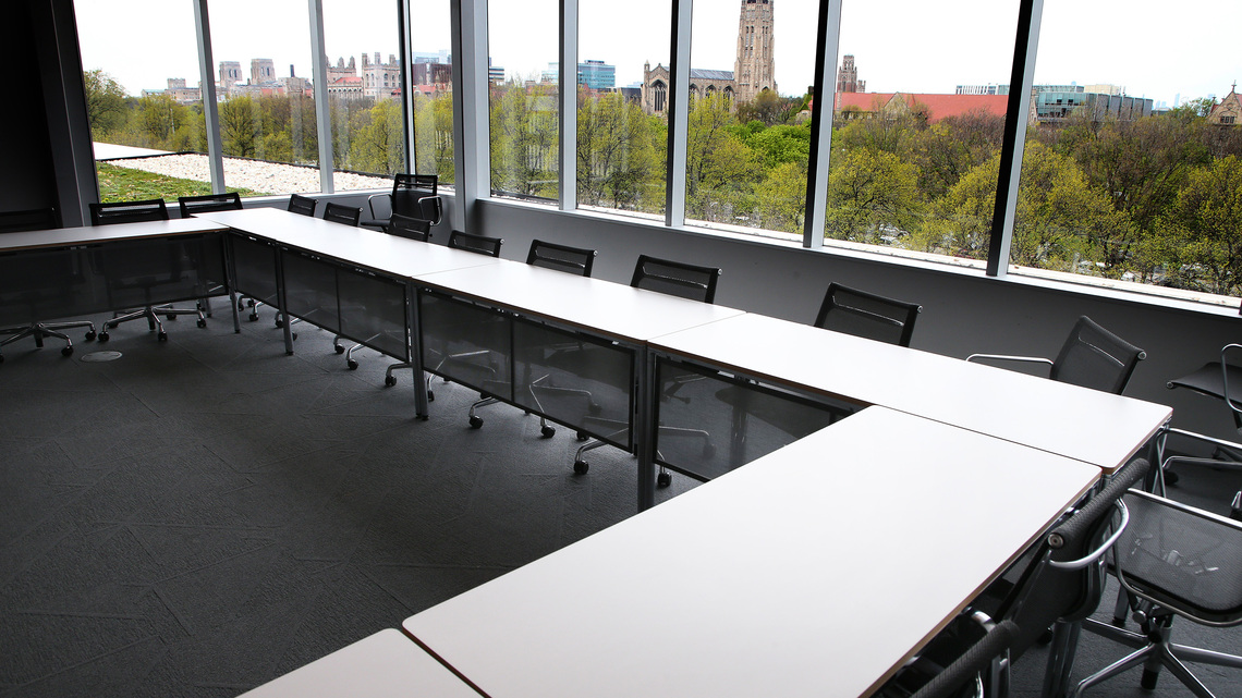 Editorial: Good call, University of Chicago. Sometimes the best classroom technology is no technology at all 