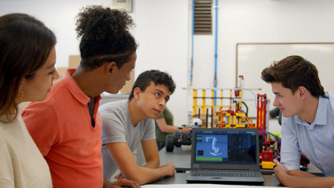 Pitt leads AI‑quantum project in DOE's Genesis Mission 