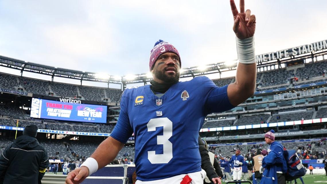 Report: Russell Wilson in talks to go into television 