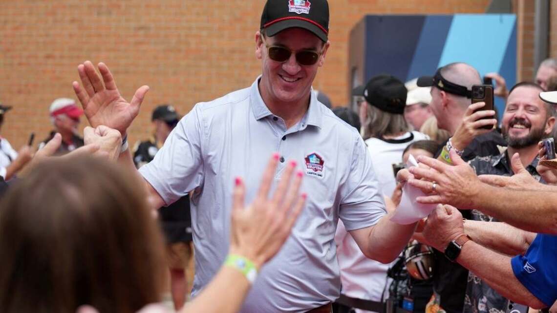 Report: Peyton Manning not expected to become Colts GM