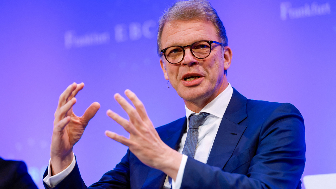 Deutsche Bank chief warns German election results worrying foreign investors 
