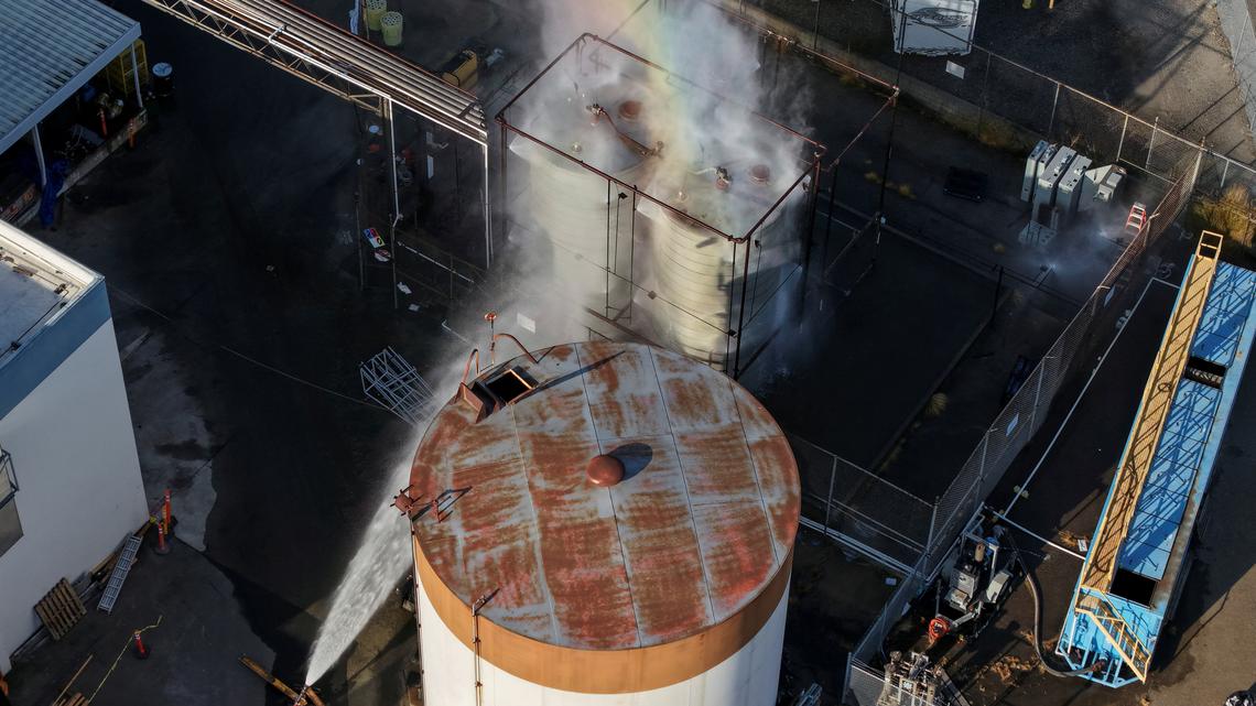 Thousands evacuated in Southern California due to failing chemical tank