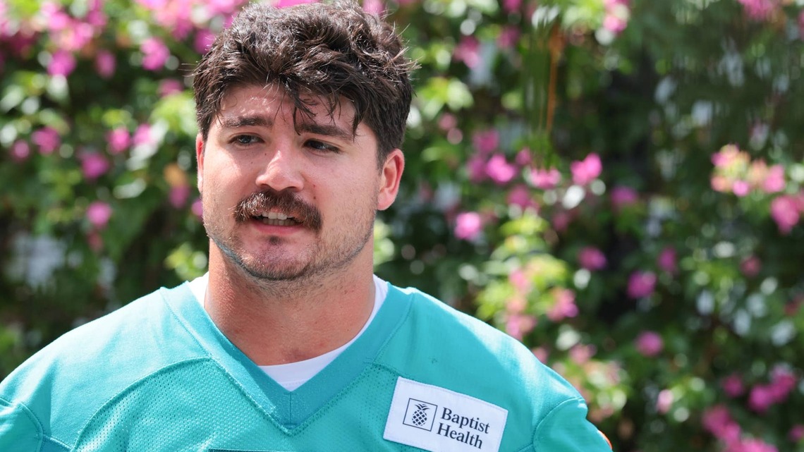 Jacob Rodriguez Emerging as NFL's Top Defensive Rookie After Dolphins' Rough Start 