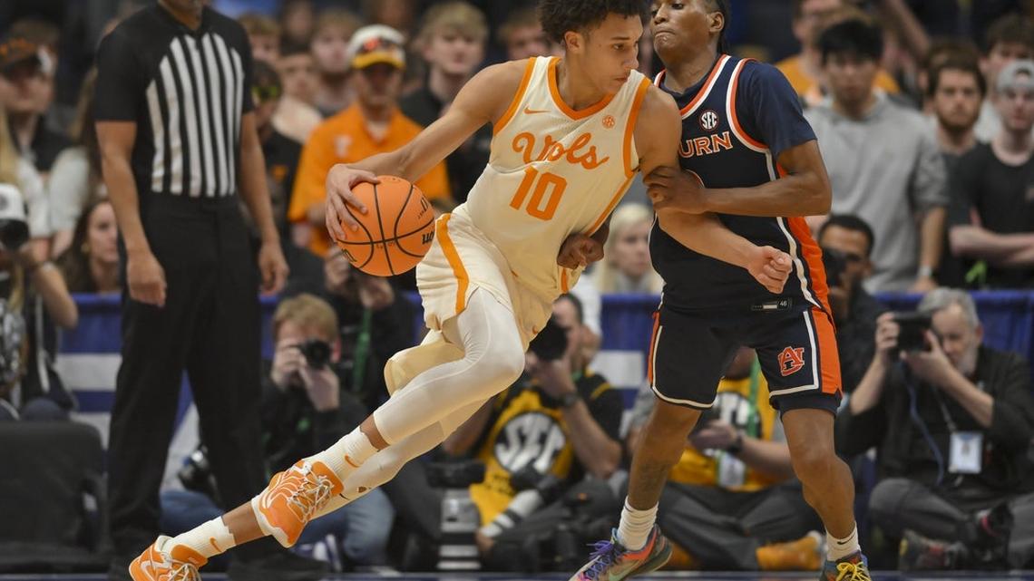 No. 22 Vanderbilt braces for Nate Ament, No. 25 Tennessee    