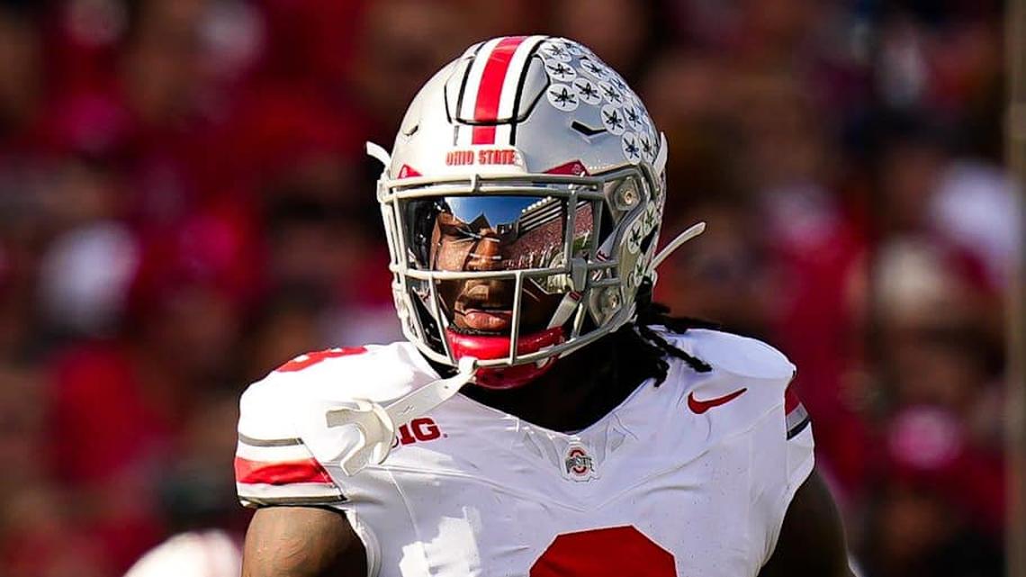  Ohio State Buckeyes linebacker Arvell Reese (8) reacts during the game against the Wisconsin Badgers at Camp Randall Stadium on Saturday, Oct. 18, 2025 in Madison, Wisconsin. | Samantha Madar/Columbus Dispatch / USA TODAY NETWORK via Imagn Images 