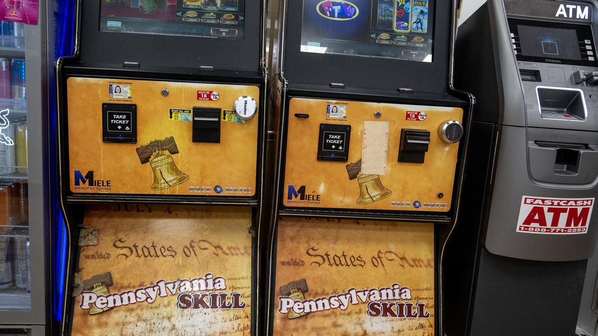 Unregulated gaming devices known as “skill games” in a gas station convenience store in Philadelphia on Aug. 19, 2025. (Tom Gralish/The Philadelphia Inquirer/TNS)
