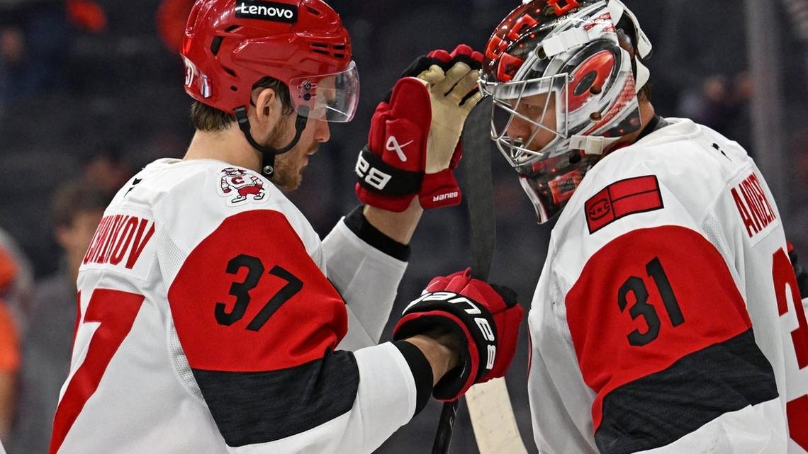 Hurricanes brush off layoff, face speedy Canadiens in Game 1 