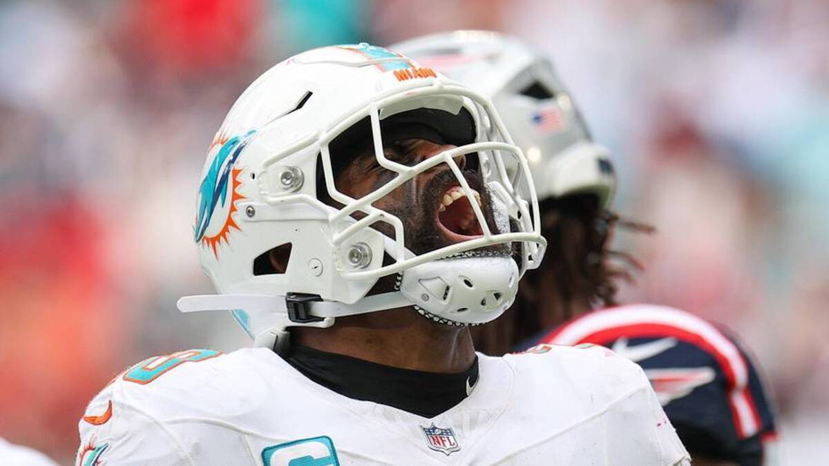  Will Miami Dolphins linebacker Jordyn Brooks (20) capture the IDP scoring crown again this season? Nathan Ray Seebeck-Imagn Images | Nathan Ray Seebeck-Imagn Images 