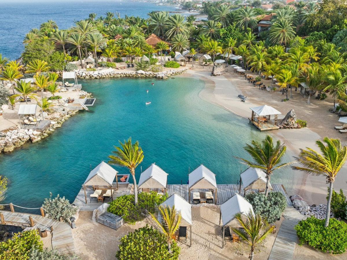 Enjoy a private luxury stay at the intimate Baoase Luxury Resort in Curacao.