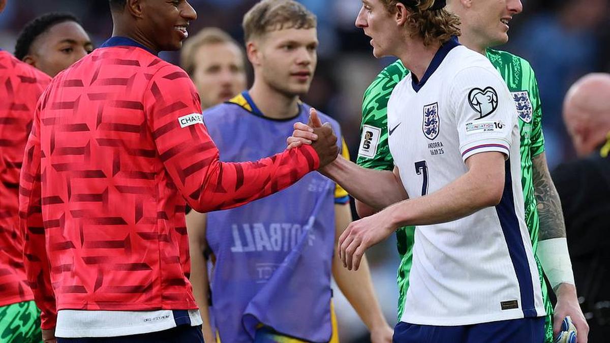 Marcus Rashford (left) and Anthony Gordon will be England's top options on the left wing this summer. | Eddie Keogh/The FA/Getty Images 
