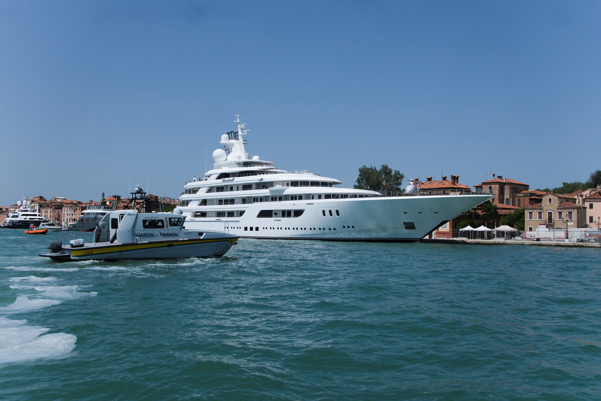 The mega-yacht belonging to Tilman J. Fertitta, the US Ambassador to Italy, has arrived in Venice, Italy, July 17, 2026. REUTERS/Manuel Silvestri