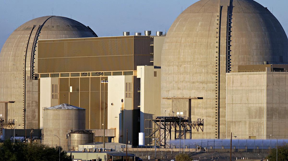 The Palo Verde Nuclear generating plant, the nation's largest nuclear power plant, is seen Oct.19, 2005, in Phoenix, Arizona. The Arizona Public Service Co was forced to shut down Units 2 and 3 on October 11 when the company could not prove to the Nuclear Regulatory Commission that the cooling system in the units would operate correctly in case of an emergency. Units 2 and 3 of the plant are expected to be back online and at full capacity by the end of the week. Unit 1 had previously been shut down for maintenance.  (Jeff Topping/Getty Images/TNS)
