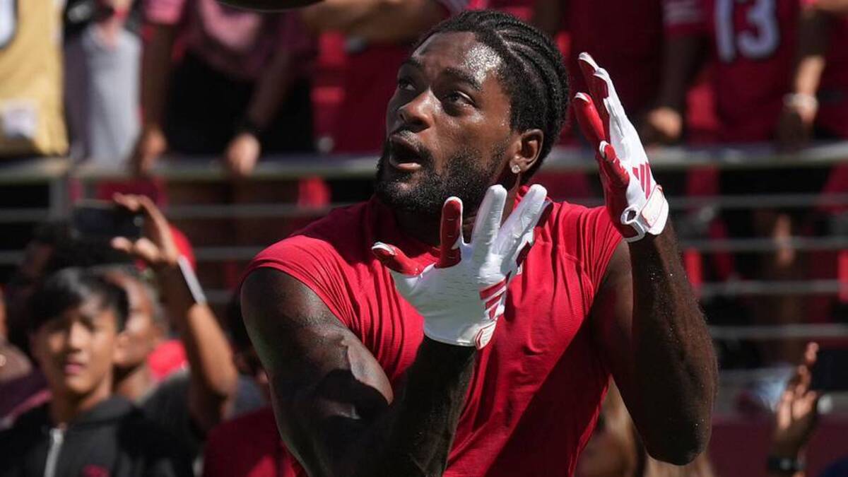  Oct 6, 2024; Santa Clara, California, USA; San Francisco 49ers wide receiver Brandon Aiyuk (11) warms up before the game against the Arizona Cardinals at Levi's Stadium. Mandatory Credit: Darren Yamashita-Imagn Images | Darren Yamashita-Imagn Images 