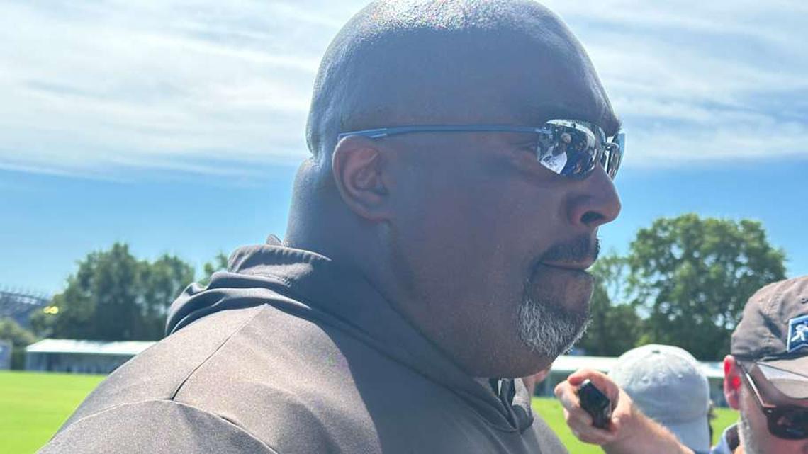 Clint Hurtt Reveals Workout That Sold Eagles On Uar Bernard