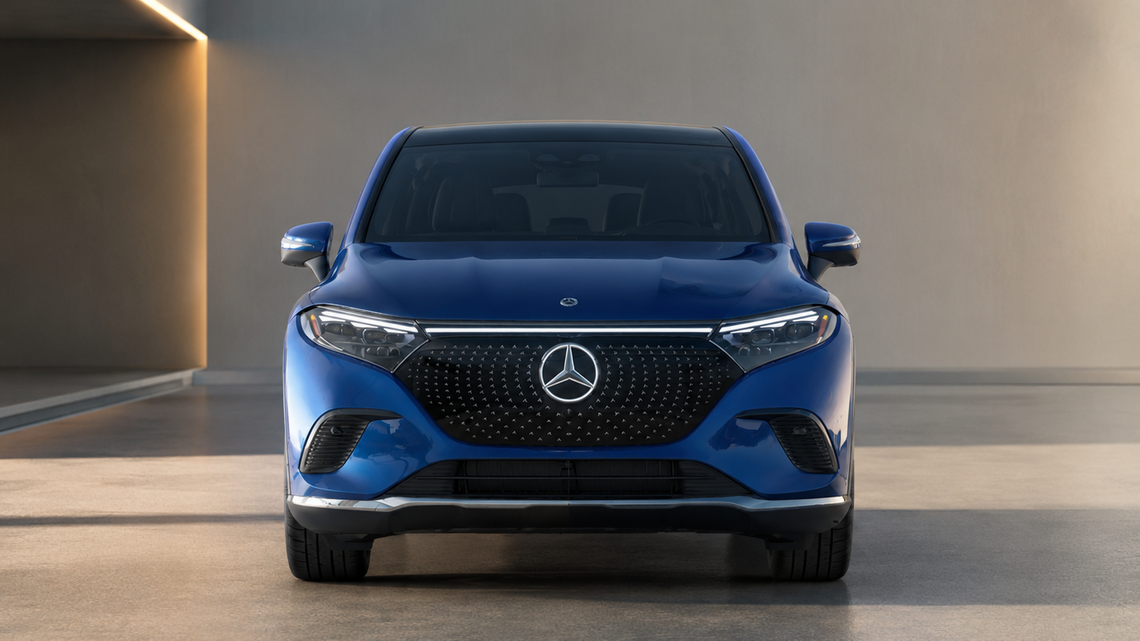 Mercedes-Benz Drops New EQS SUV Lease Deals on Both Trims for July 
