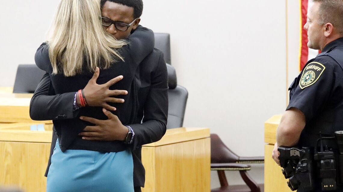 Botham Jean's family fights to make Dallas pay $98.65 million judgment against Guyger 