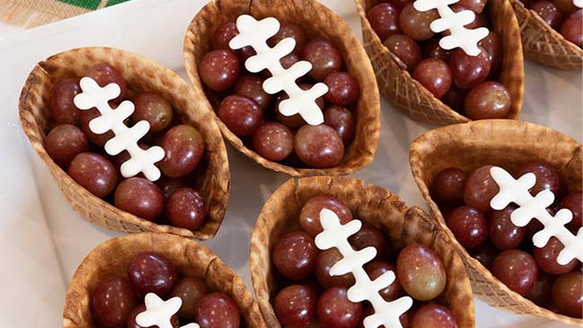 
        Disfrute las reuniones del día del partido con 7 platos superestrella
       