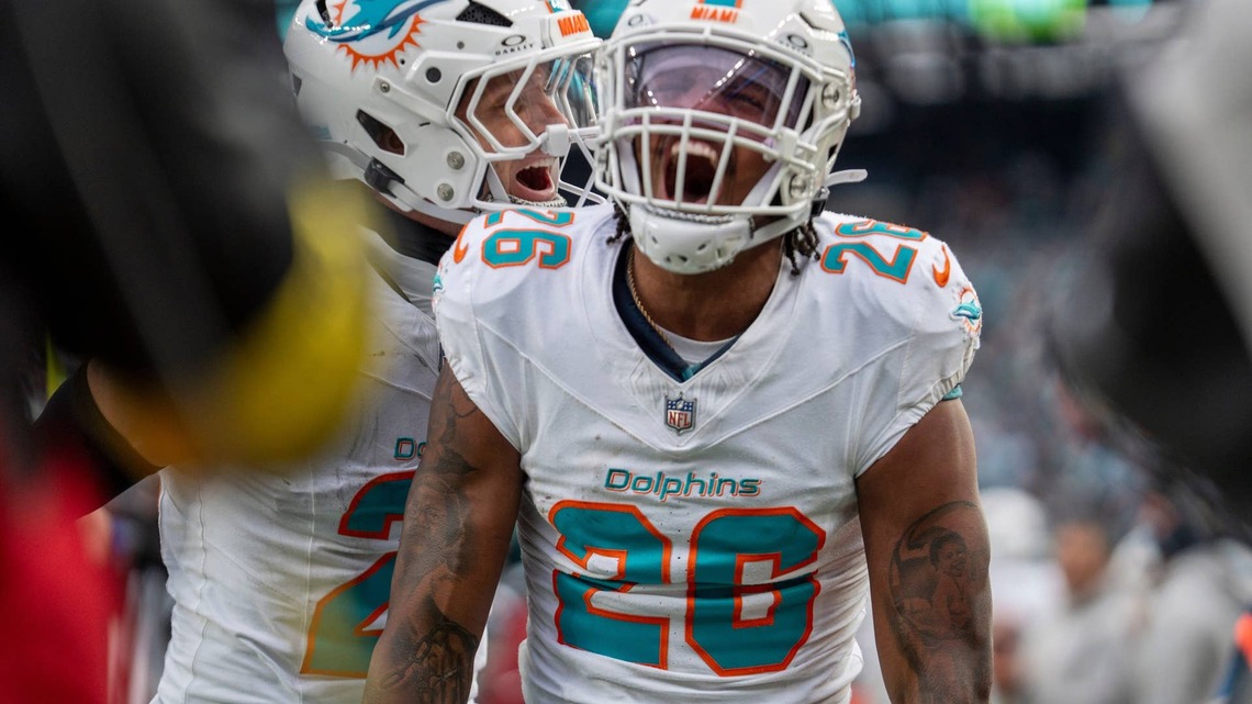 Dolphins made smart call by passing on Rasul Douglas 
