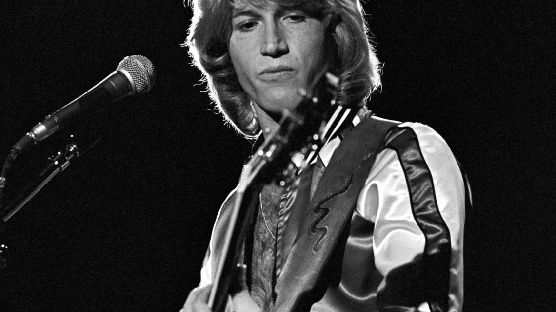 1977 Hit With an Uncredited Joe Walsh Guitar Solo Became an Andy Gibb No. 1 Hit 