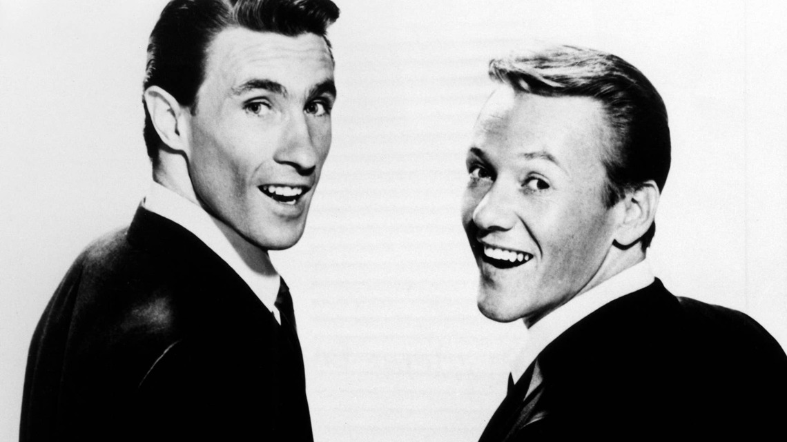 '60s Music Legend, Whose Hits Were Made Famous in 'Top Gun' and 'Dirty Dancing,' Turns 86 After More Than 60 Years in Music 