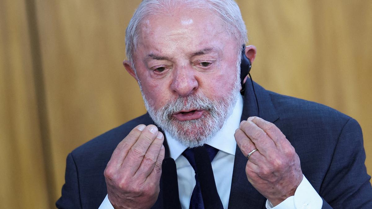 FILE PHOTO: Brazil's President Luiz Inacio Lula da Silva speaks during a joint press statement with South Africa's President Cyril Ramaphosa, at the Planalto Palace, in Brasilia, Brazil, March 9, 2026. REUTERS/Adriano Machado/File Photo